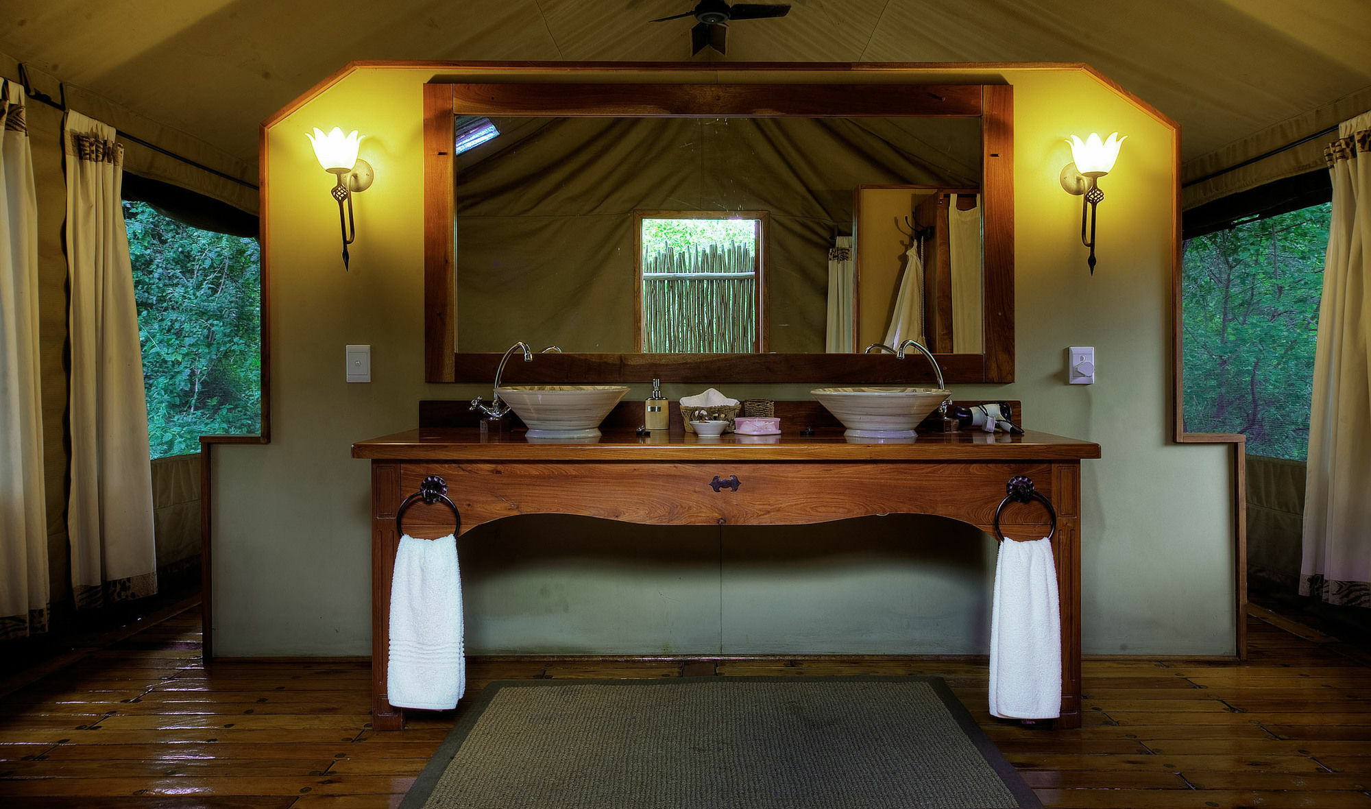 Royal Tree Lodge Maun Bagian luar foto